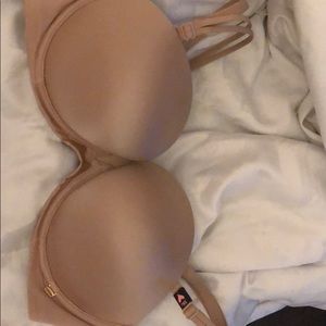 Victoria Secret Convertible Bra 38C